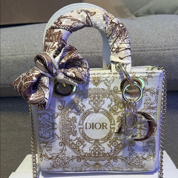 UPCYCLED GWP - Dior Cream and Gold Mini Bag - Picture 1 of 7